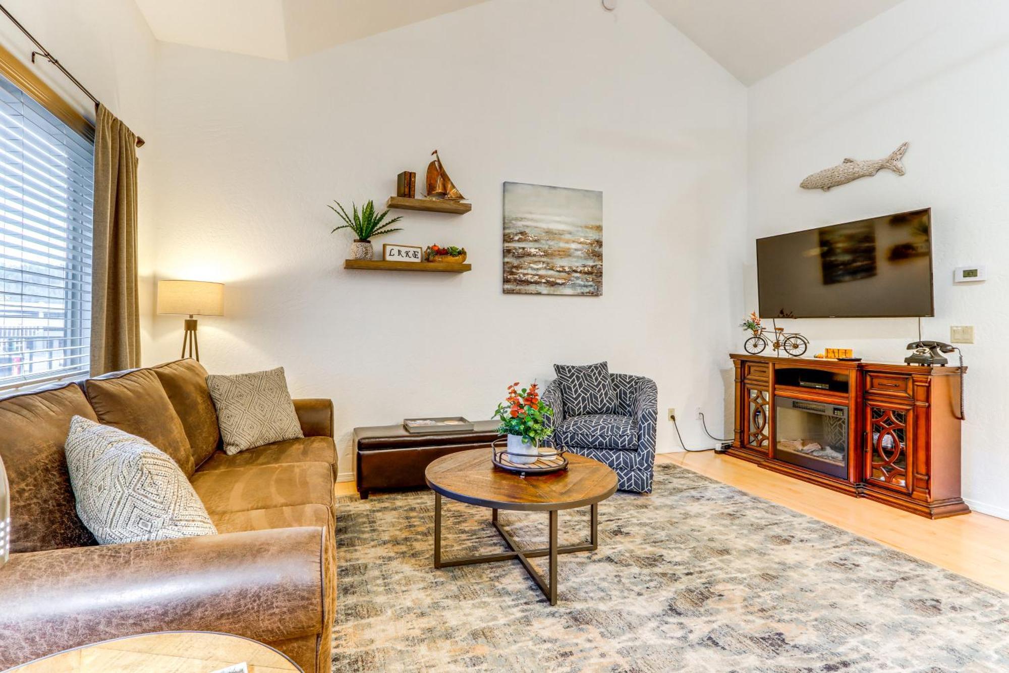 Modern Coeur Dalene Getaway Condo Walk Downtown! Coeur d'Alene Eksteriør billede