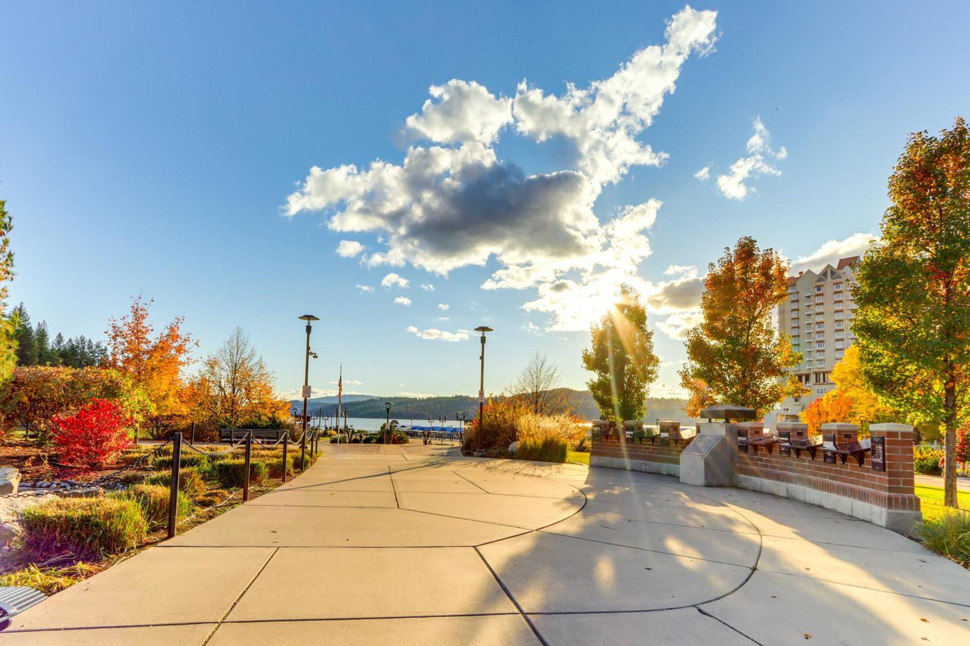 Modern Coeur Dalene Getaway Condo Walk Downtown! Coeur d'Alene Eksteriør billede